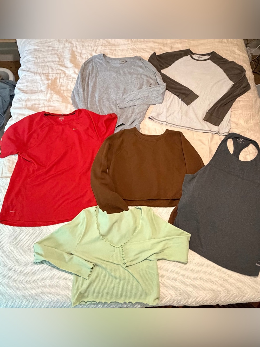 women’s gym / casual BUNDLE. - medium -Large 6 pc